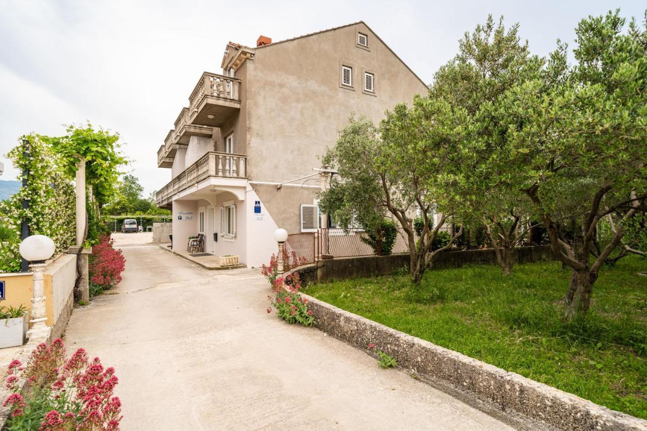 Francesca Guesthouse มลินี ภายนอก รูปภาพ