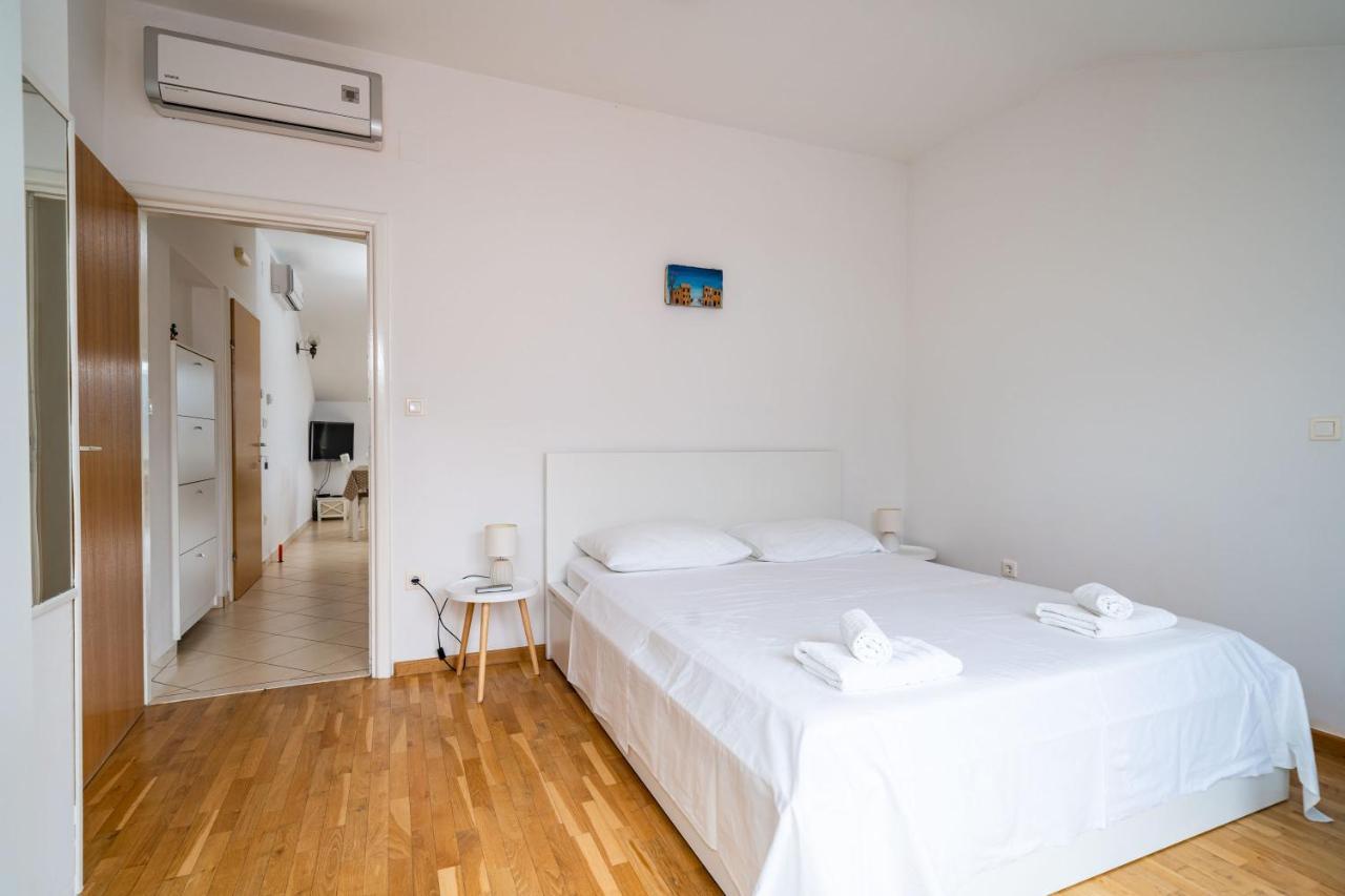 Francesca Guesthouse มลินี ภายนอก รูปภาพ